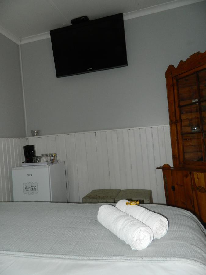 Guest House Gabby Klerksdorp Exterior photo